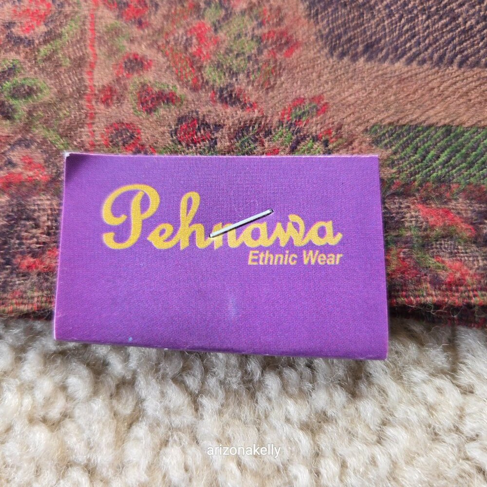 NWT Wool Scarf Lightweight Colorful Paisley - Picture 3 of 11